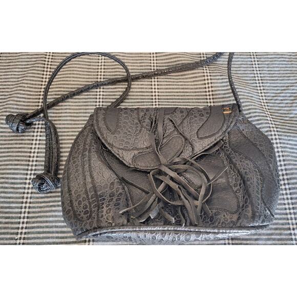 80s NAS Alentino- black tassel shoulder bag excellent vintage condition! 8" x 7" - Picture 1 of 8